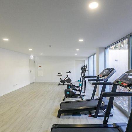 Lovelystay - Modern Loft With Gym & Free Parking Minutes Away From Cbd 波尔图 外观 照片